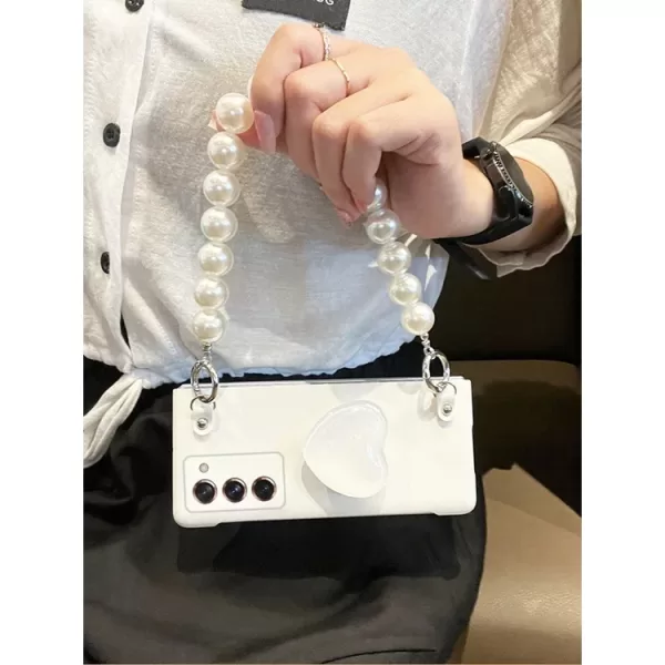 Korean Crystal Love Bracket Pearl Beads Bracelet Hand Chain White Shockproof Case Cover For Samsung Galaxy Z Fold 6 5 4 3 2 5G - Image 4